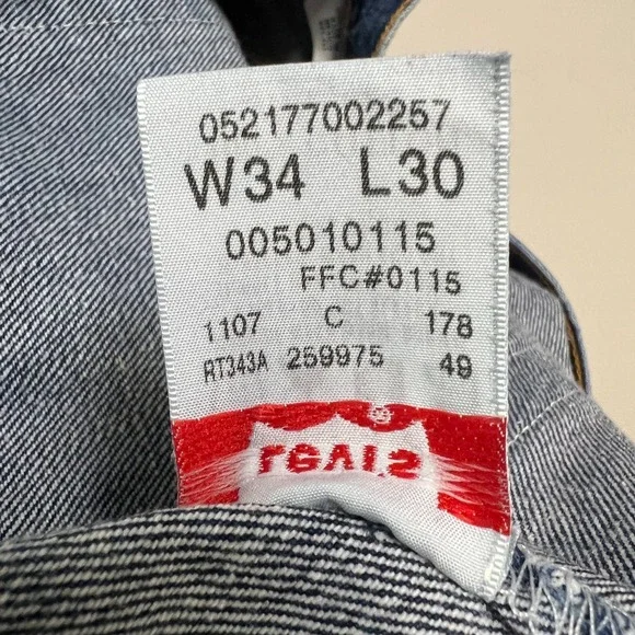 Vintage Levis 501 Jeans Mens 34x30 Straight Button Fly Blue Original Fit Y2K - Picture 9 of 12